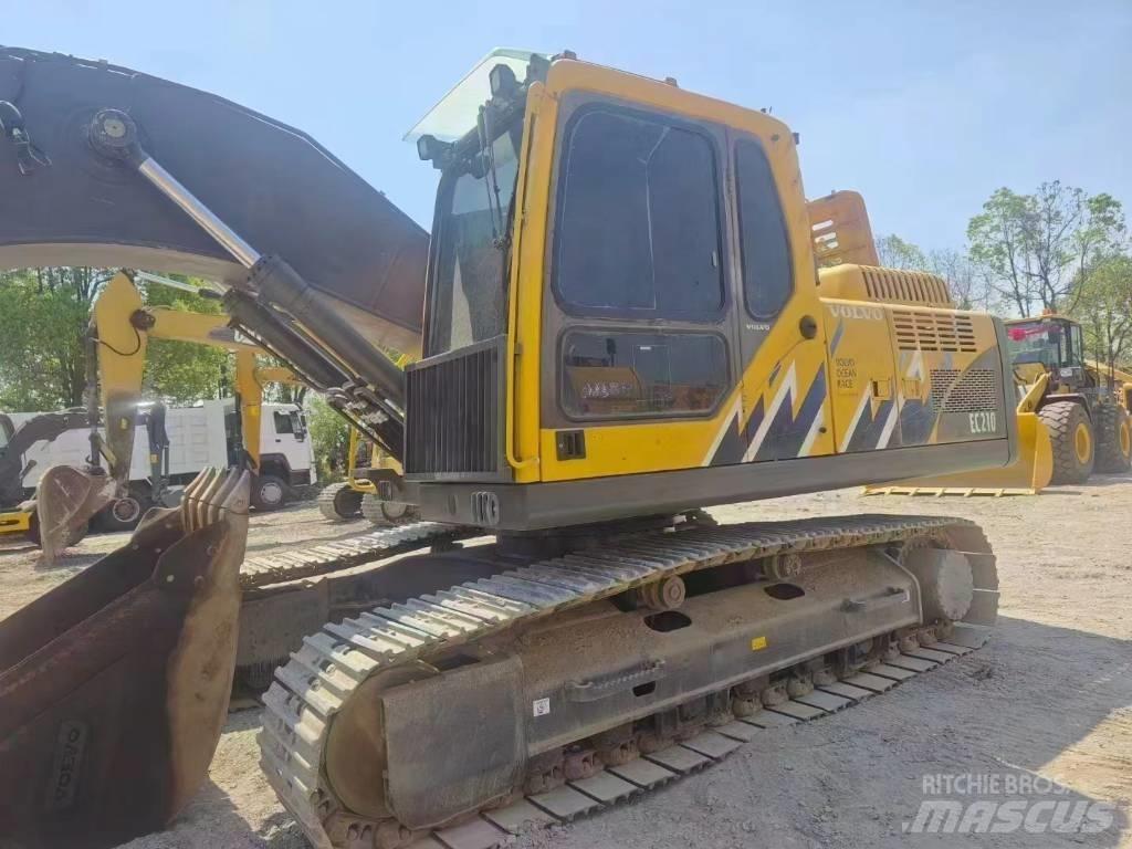 Volvo EC 210 Bageri guseničari