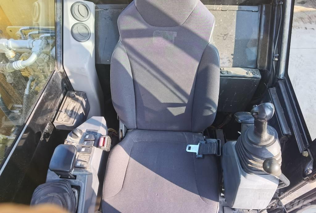 CAT 307E Bageri guseničari