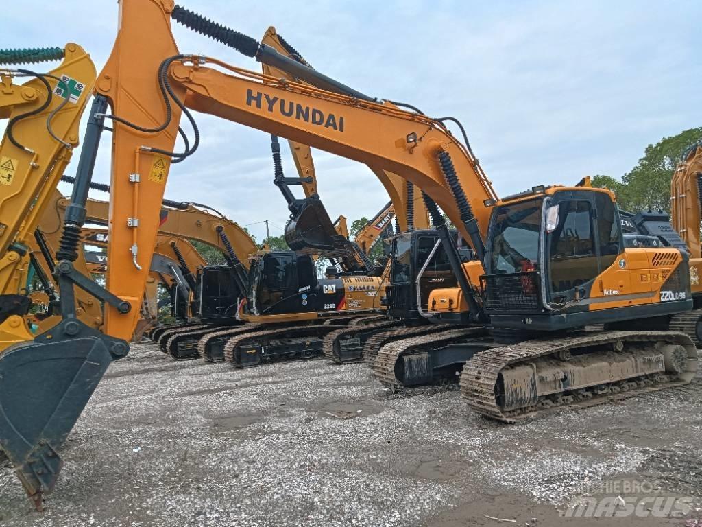 Hyundai R220-9S Bageri guseničari