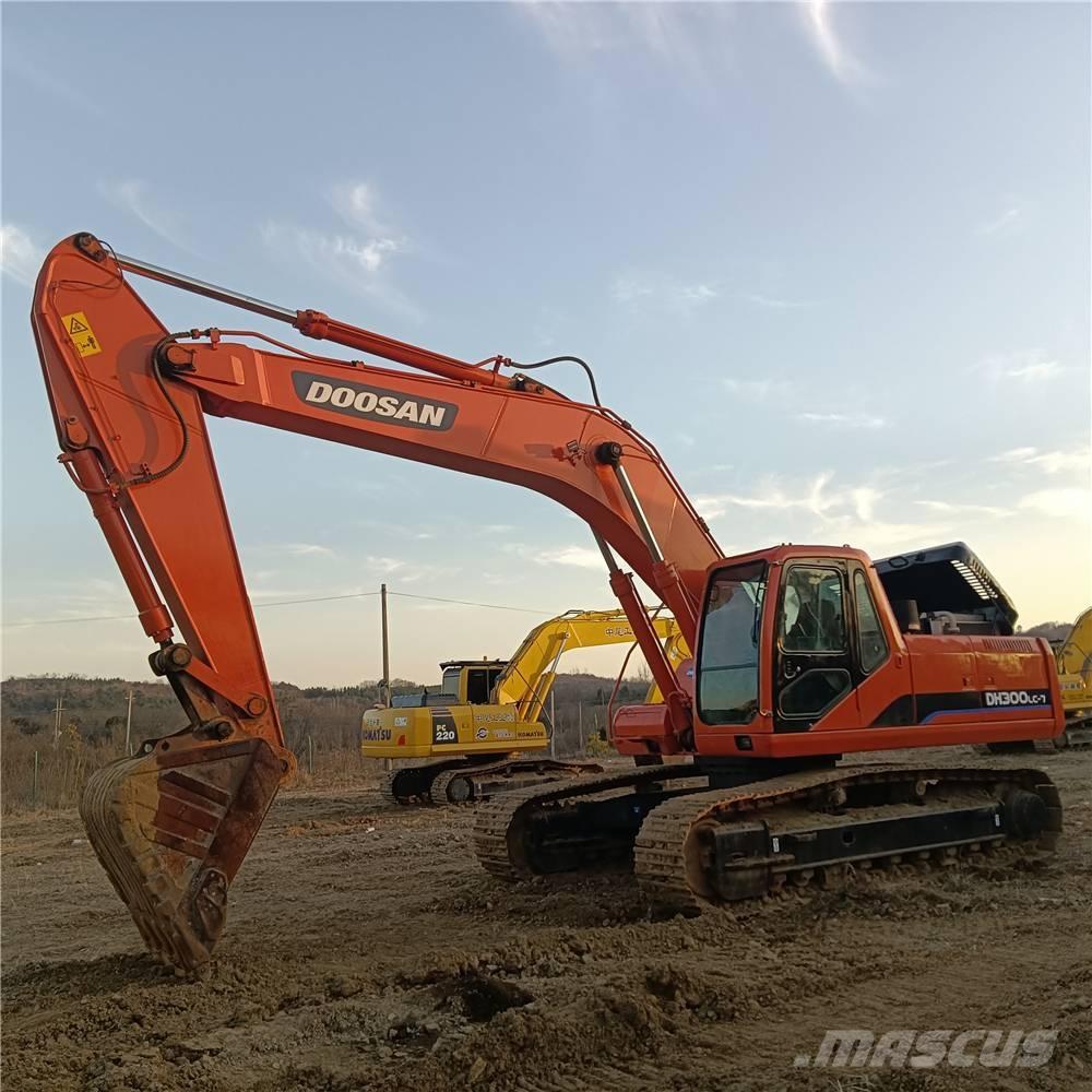 Doosan DH300LC-7 Bageri guseničari