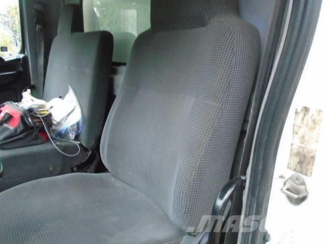 Hino 358 Dostavna vozila / kombiji