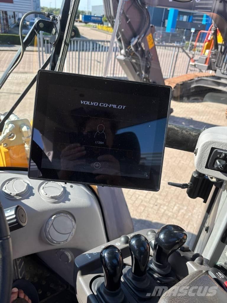 Volvo L 120 H Utovarivači na točkove