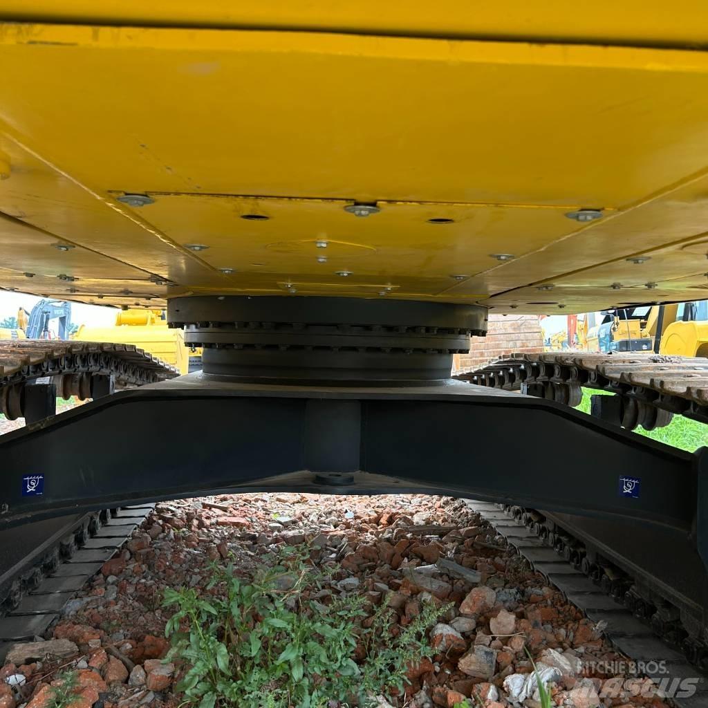 Komatsu 400-7 Bageri guseničari