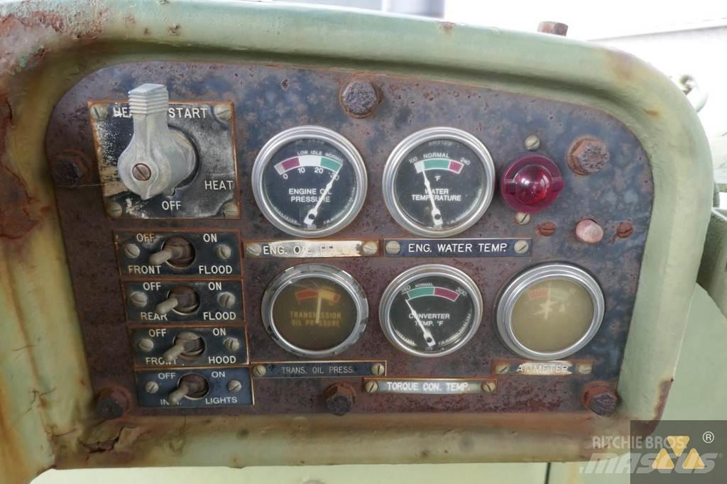 CAT D7F Ex-army Buldožeri guseničari