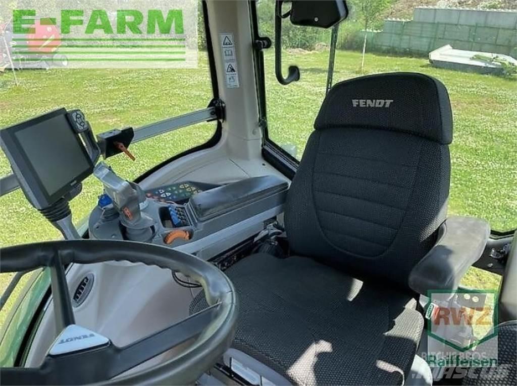Fendt 828 vario s4 Traktori
