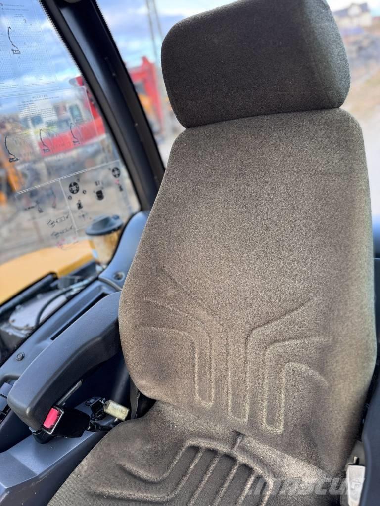 Mecalac 8 MCR Midi bageri 7t – 12t