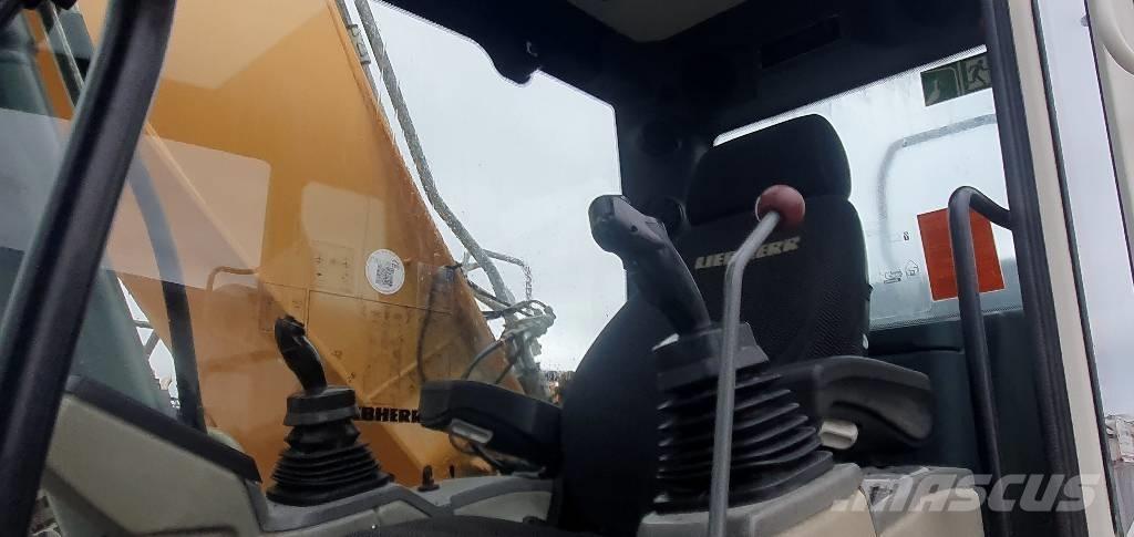 Liebherr R 936 N LC Bageri guseničari