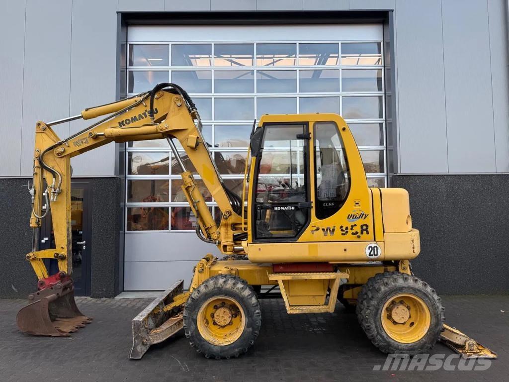 Komatsu PW95 Midi bageri 7t – 12t