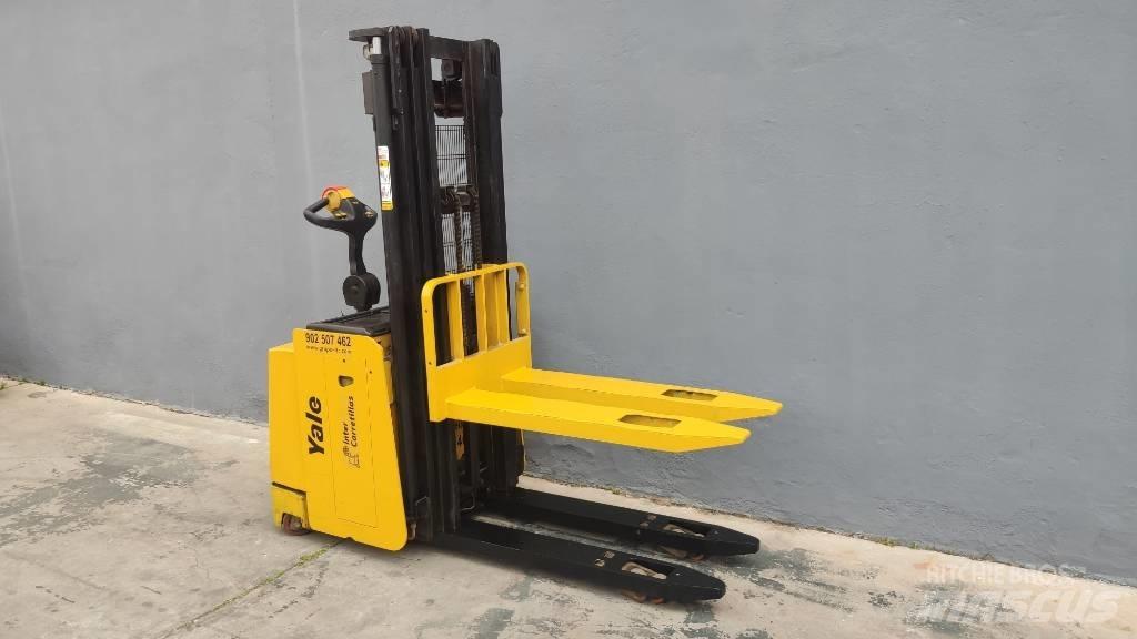Yale MS15XIL Ručni električni viljuškar