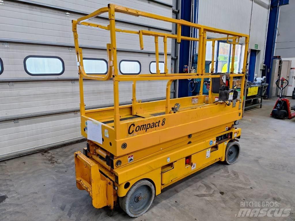 Haulotte Compact 8 Makazaste platforme