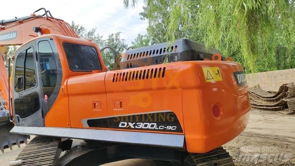 Doosan DX300LC-9C Bageri guseničari