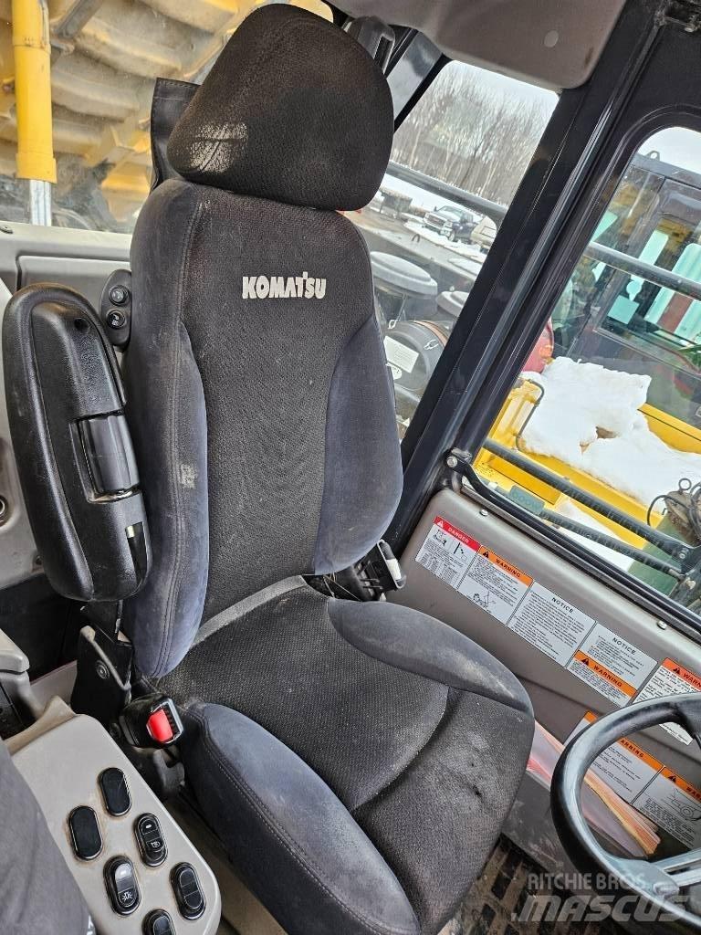 Komatsu HD465-8 Damperi za gradilište