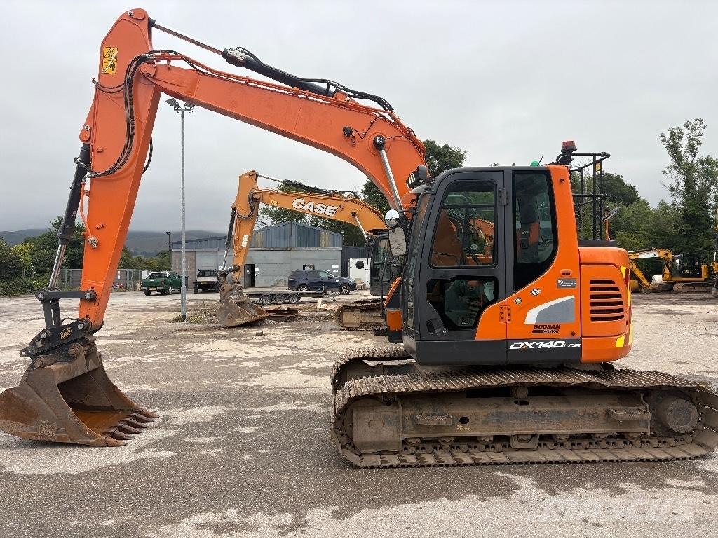 Doosan DX140LCR-5 Bageri guseničari
