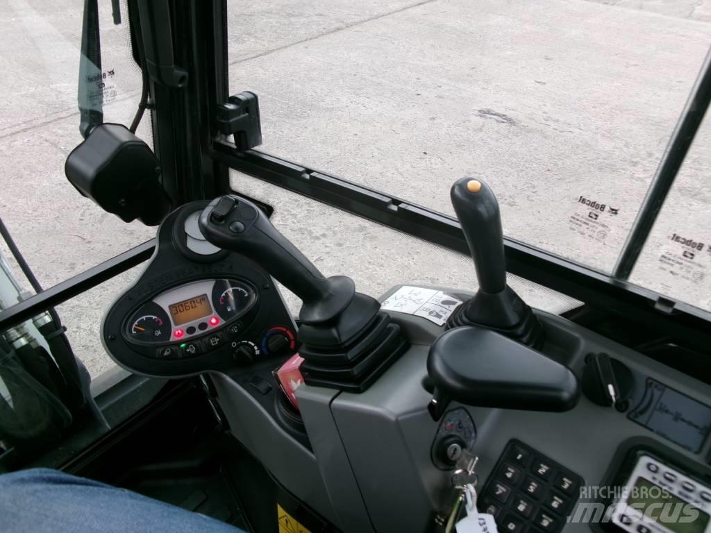 Bobcat E 27z Mini bageri < 7t