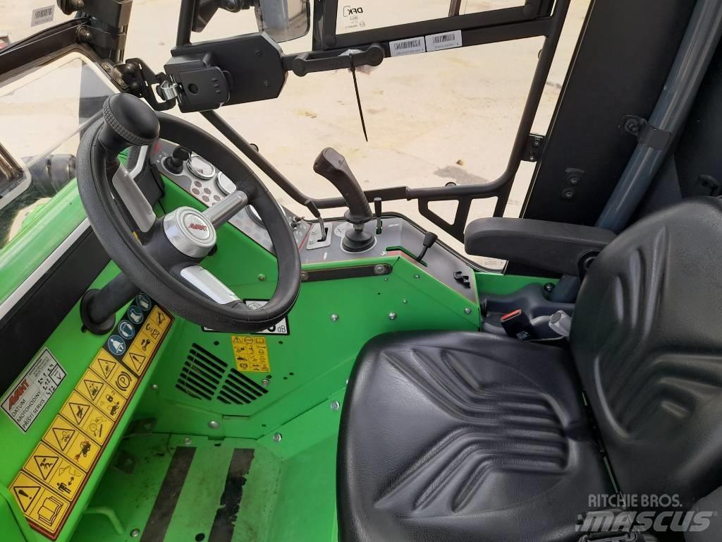 Avant 528 ROPS Ostalo