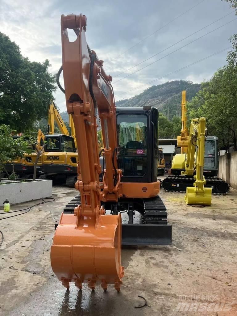 CASE CX 55 B Bageri guseničari