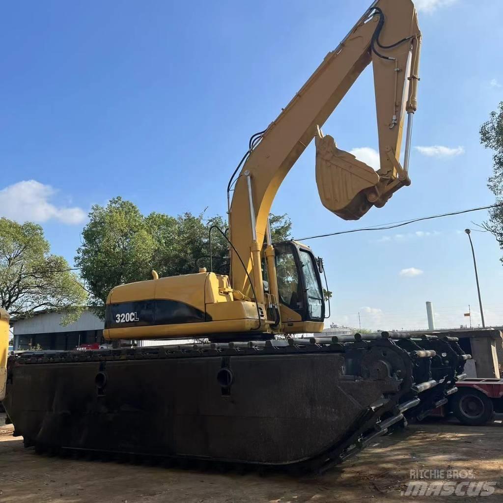 CAT 320 C Polovni amfibijski bageri