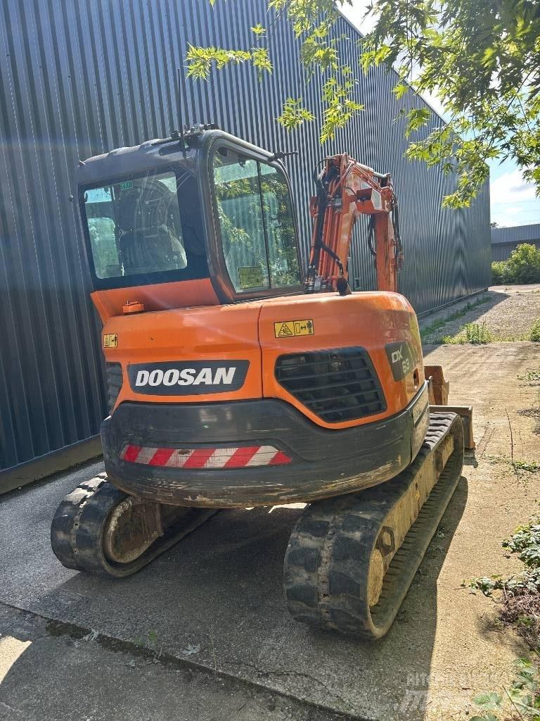 Doosan DX 63-3 Mini bageri < 7t