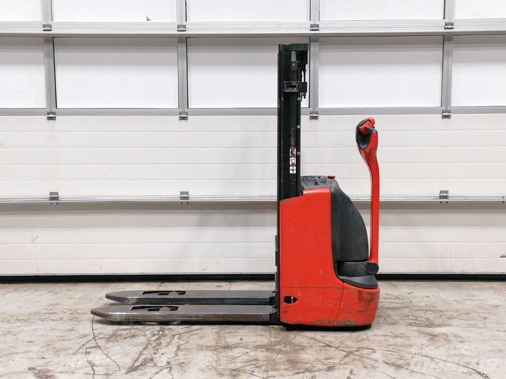 Linde L10B Ručni električni viljuškar