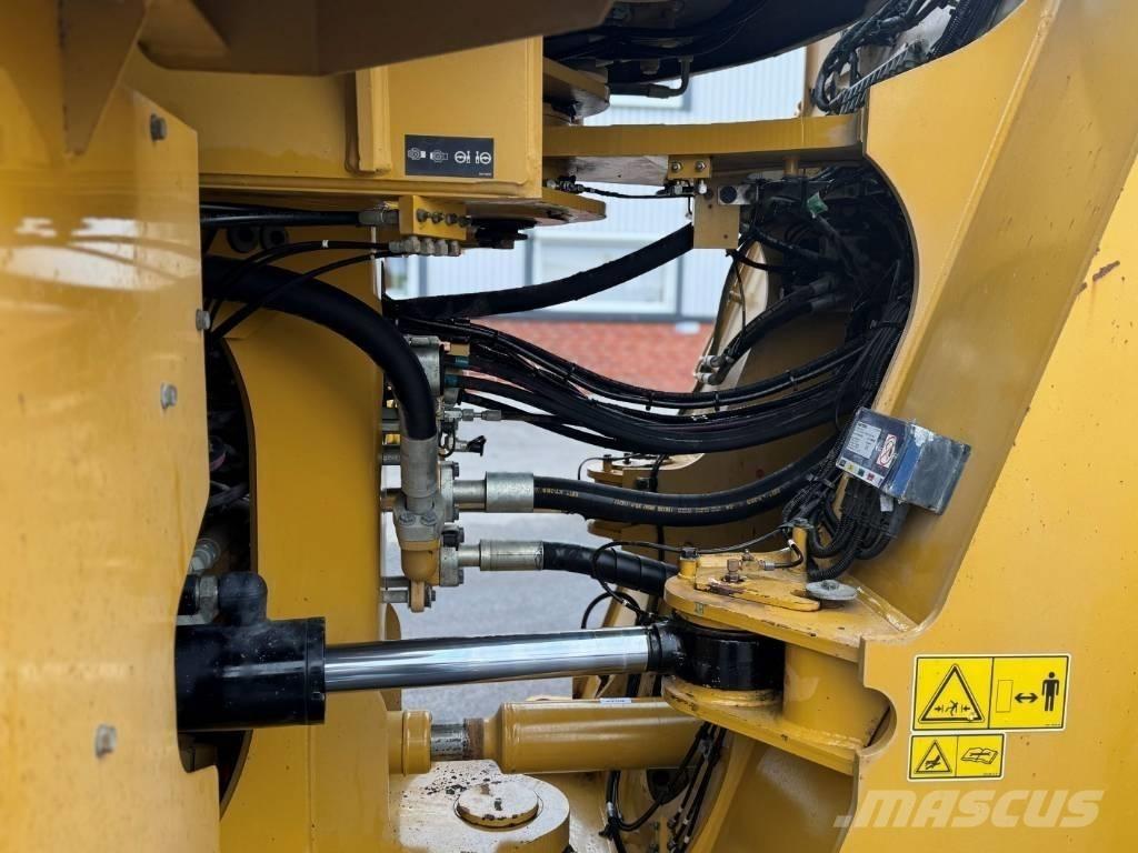 CAT 980 M Utovarivači na točkove