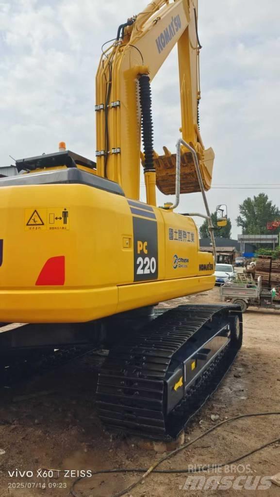 Komatsu PC 220 Mini bageri < 7t