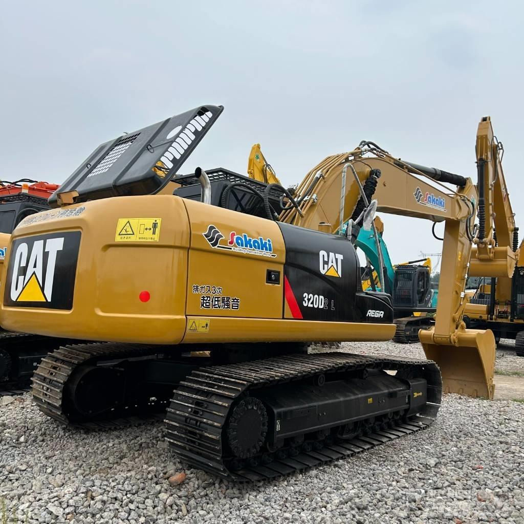 CAT 320D2L Bageri guseničari