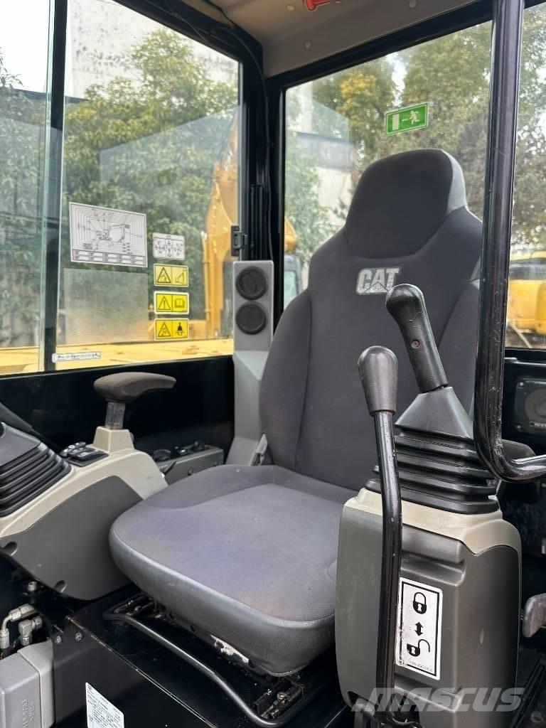 CAT 305.5 Mini bageri < 7t