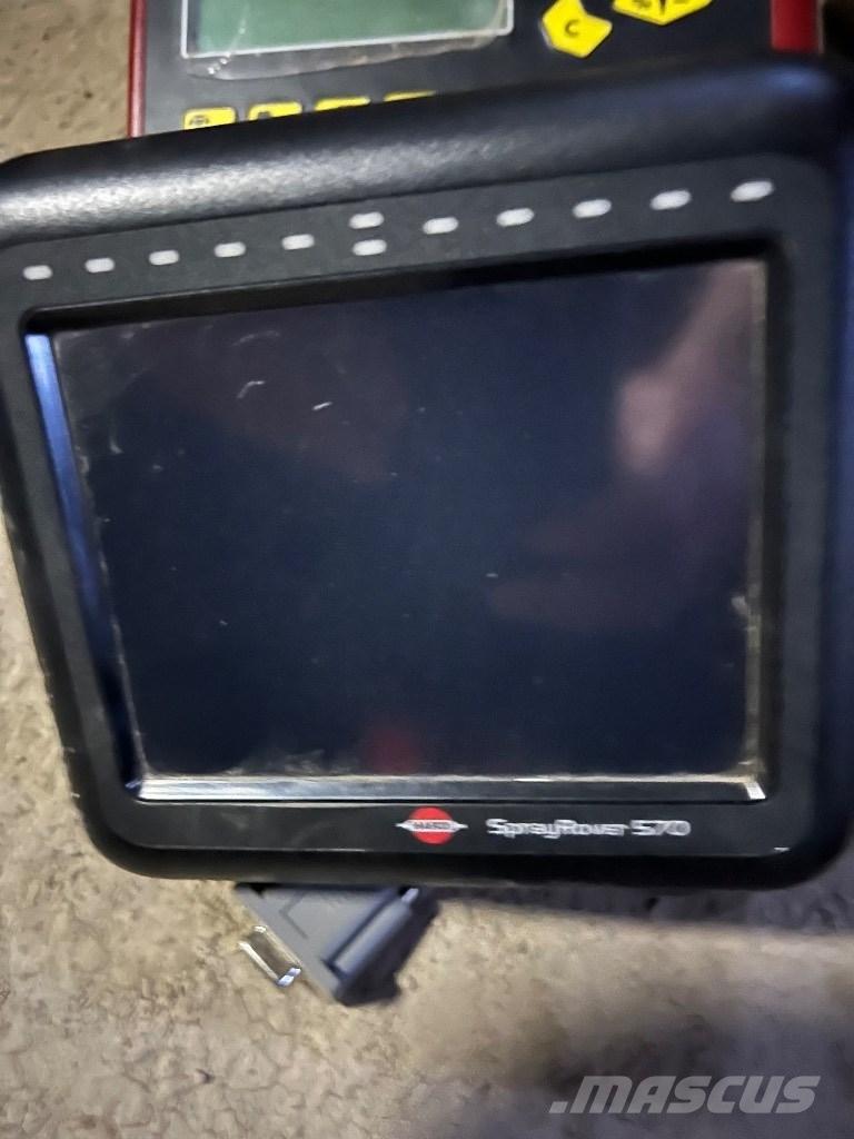 Hardi Navigator 3000 Vučene prskalice