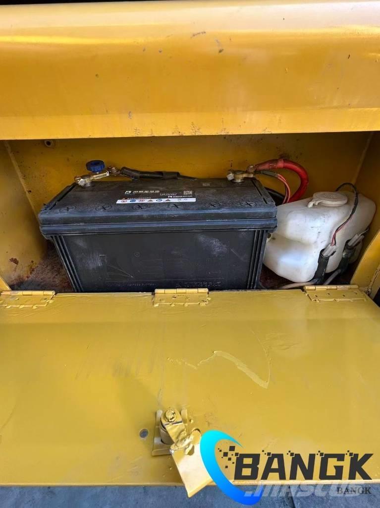 CAT 420 F Bageri točkaši