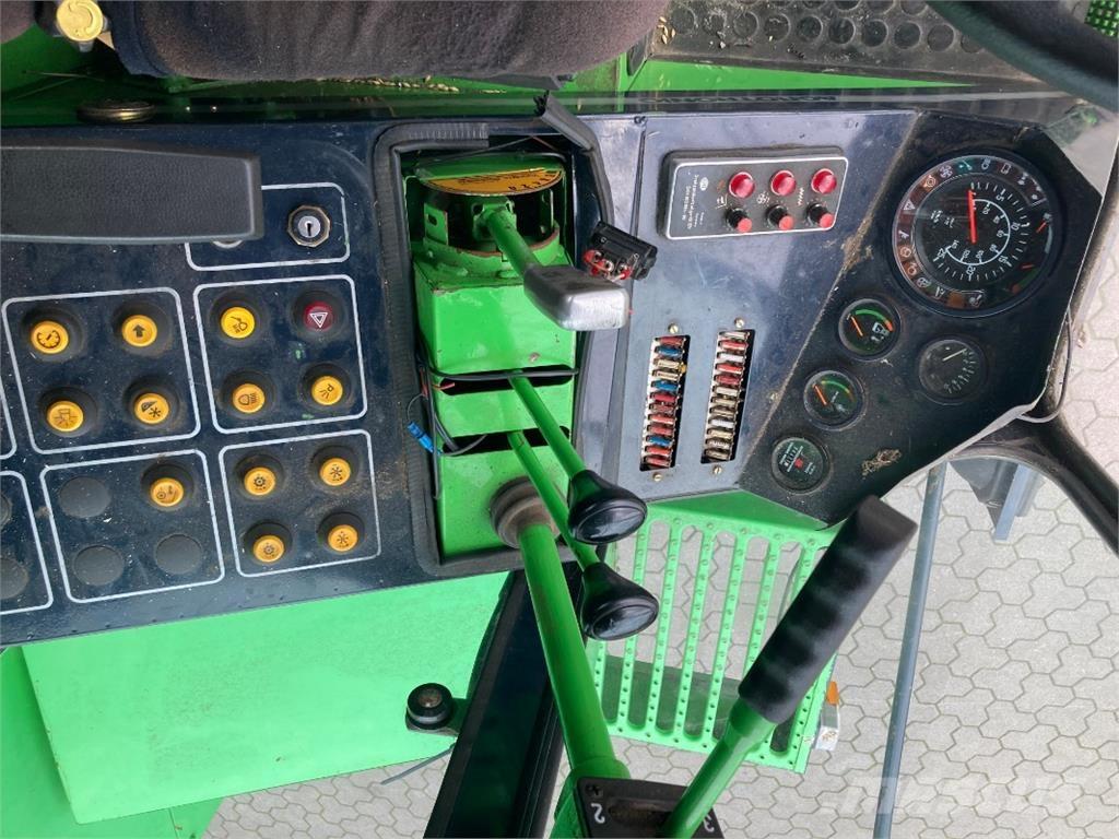 Deutz 3640 M HTS Combine harvesters