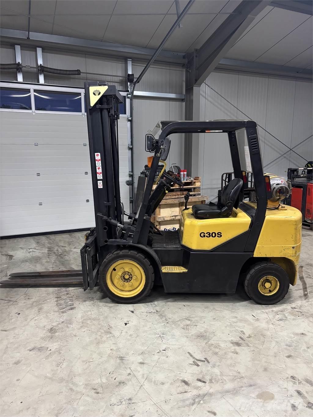 Doosan G30 Plinski viljuškari