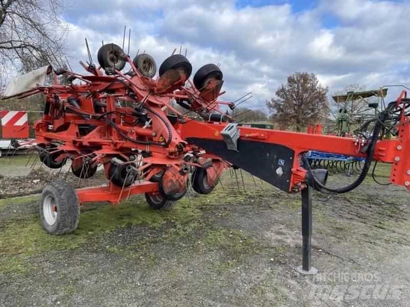 Kuhn GF 13002 Okretači i sakupljači sena