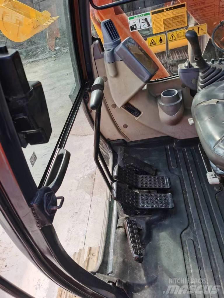 Hitachi ZX 70 Bageri guseničari