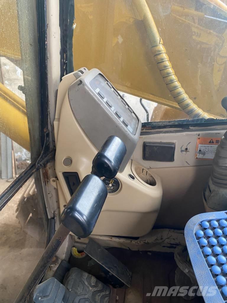 CAT 320 B Bageri guseničari