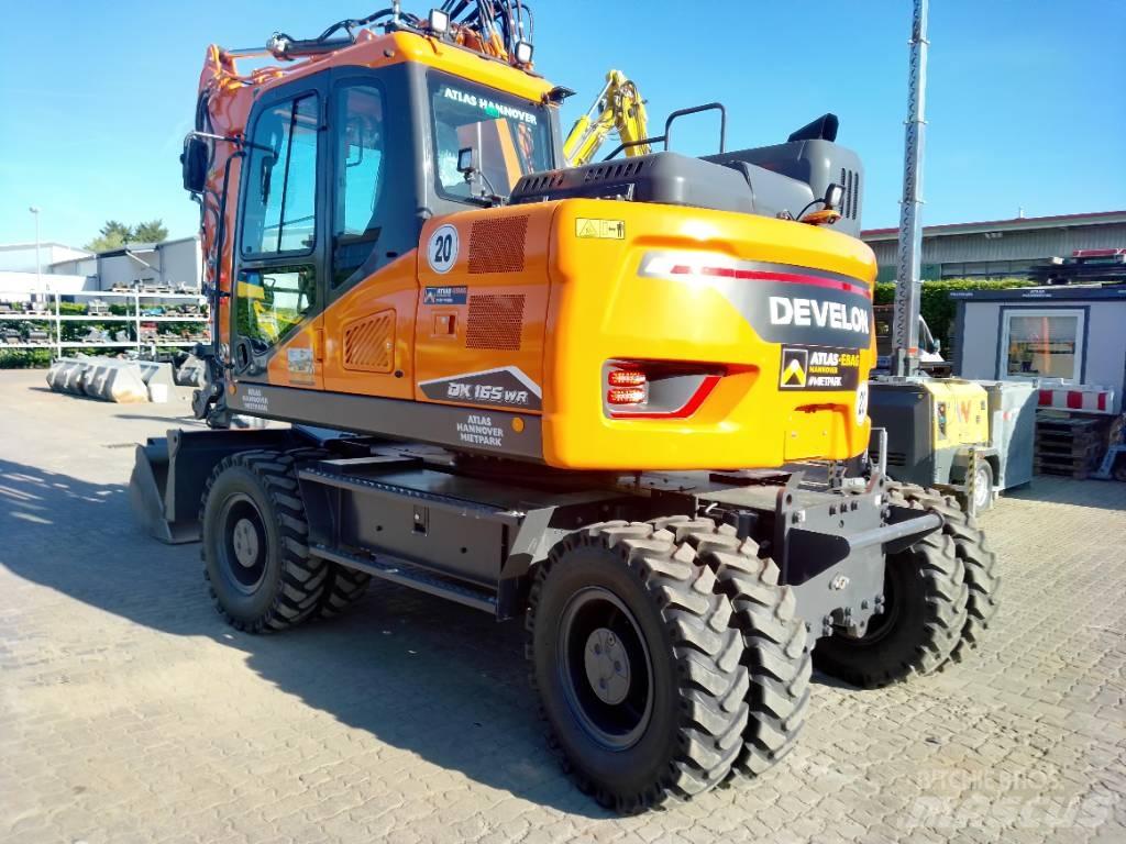 Develon DX 165 WR-7 Bageri točkaši
