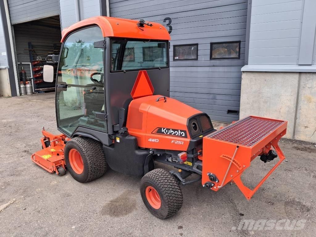 Kubota F 251 Traktorske kosilice