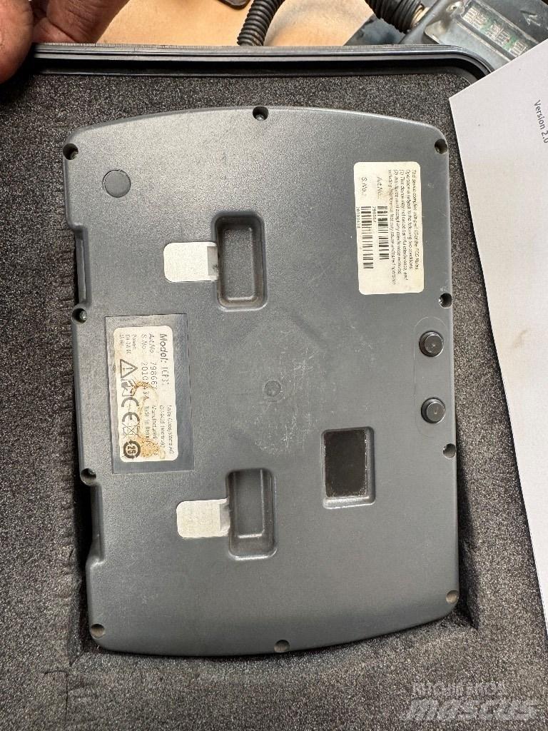 Leica ICP 31, Gps set Ostale komponente za građevinarstvo