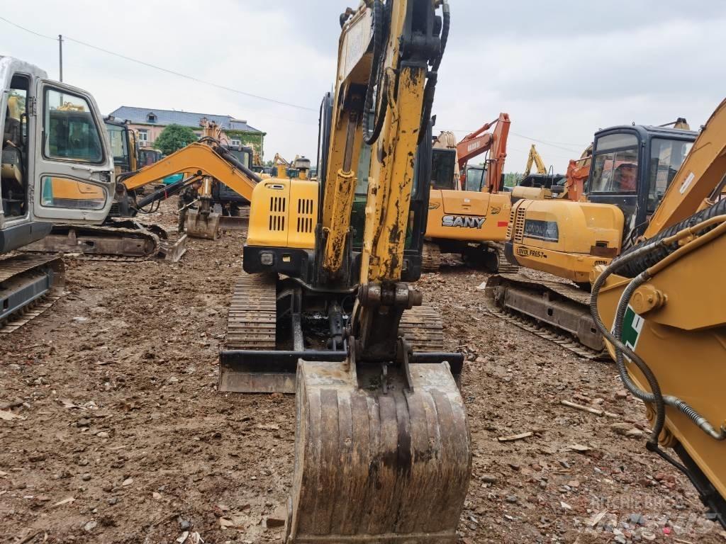Hyundai R60 Bageri guseničari