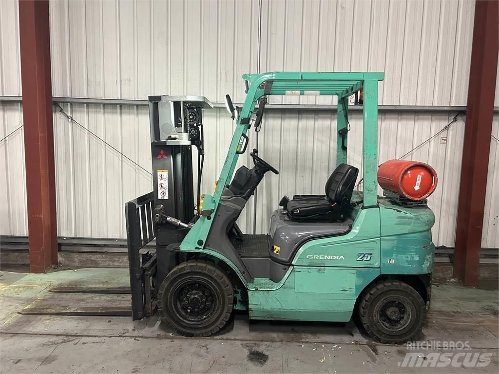 Mitsubishi FG25NT Plinski viljuškari