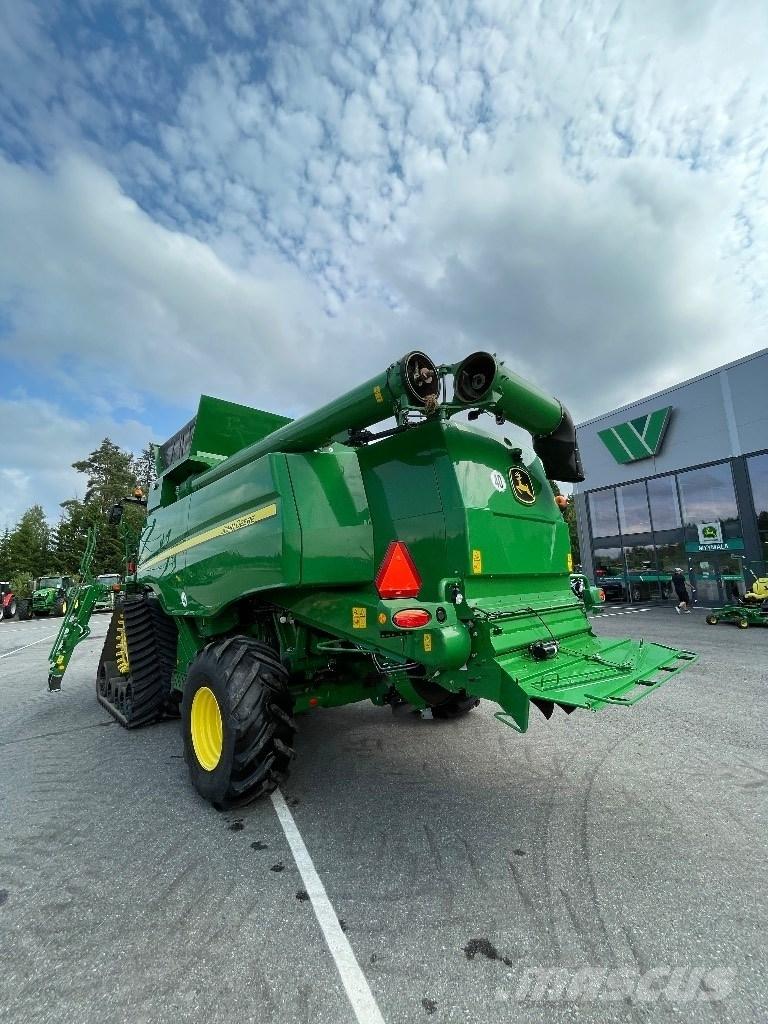 John Deere T670 i Kombajni