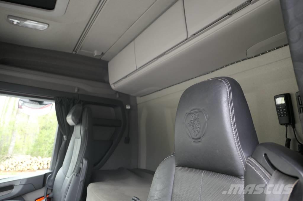 Scania R500 B6x2*4NB Rol kiper kamioni sa kukom za podizanje tereta