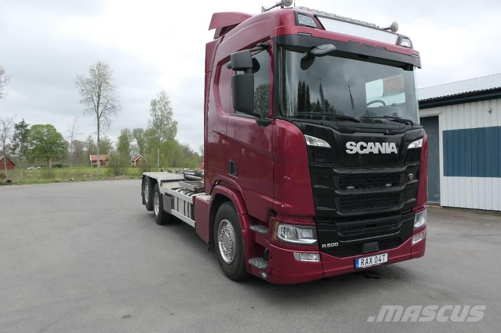 Scania R500 B6x2*4NB Rol kiper kamioni sa kukom za podizanje tereta