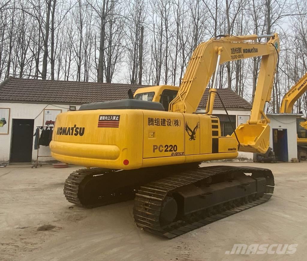 Komatsu PC 220-8 Bageri guseničari