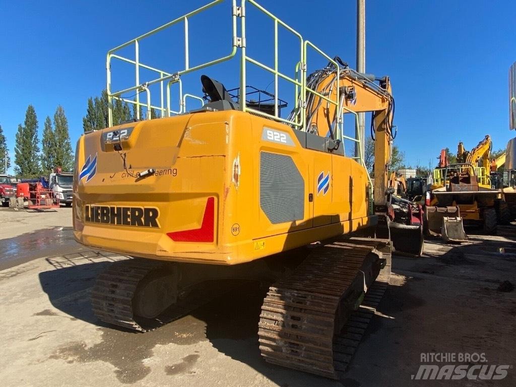 Liebherr R 922 Bageri guseničari