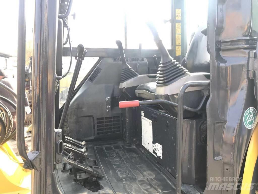 Komatsu PC 55 Bageri guseničari