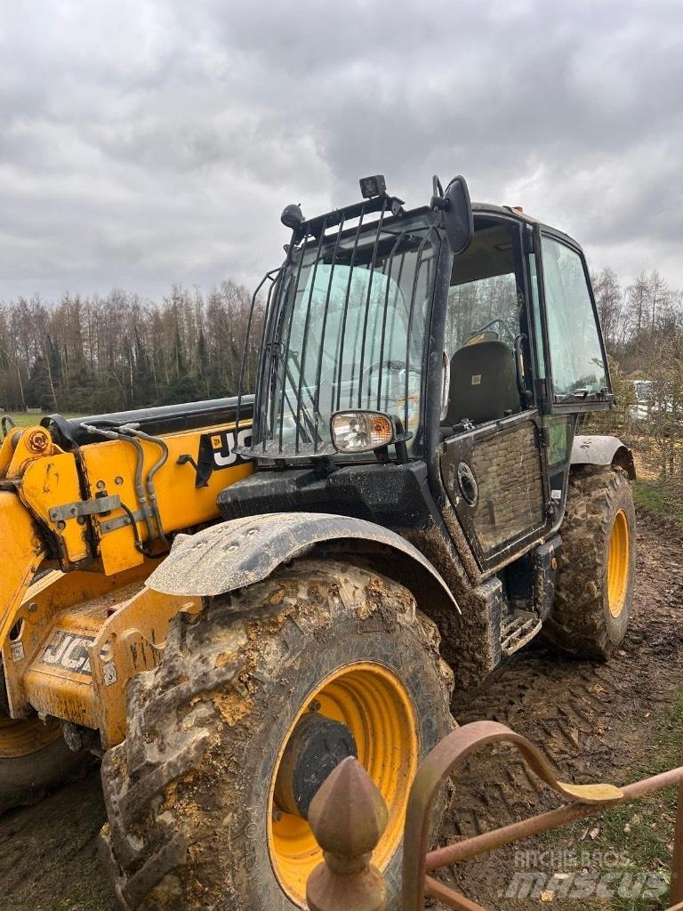 JCB 535-95 Bageri guseničari