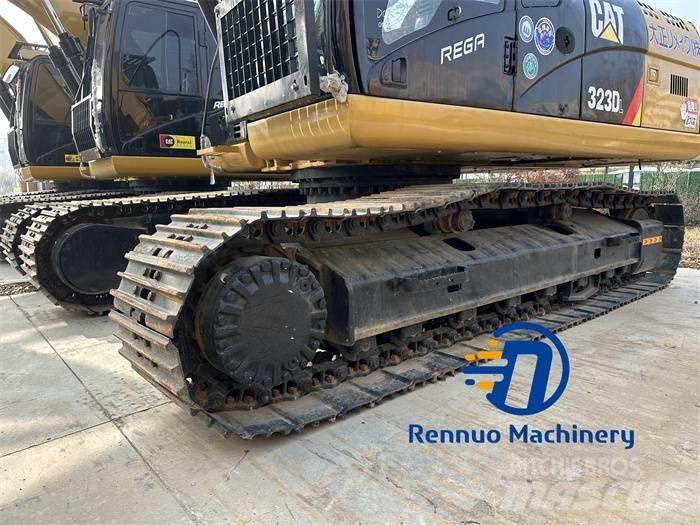 CAT 323D/323/323DL Bageri guseničari