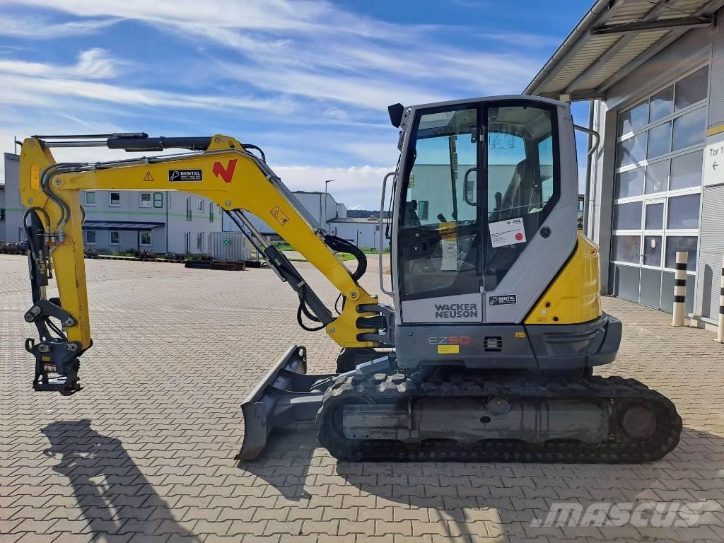 Wacker Neuson EZ50 Bageri guseničari