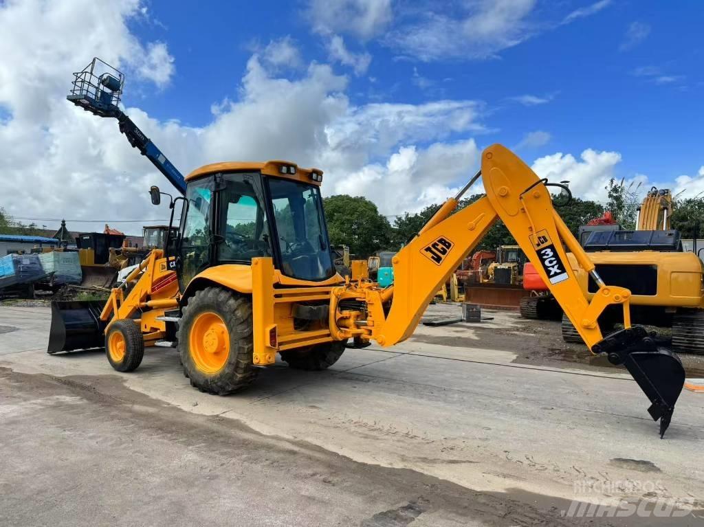 JCB 3 CX Rovokopači