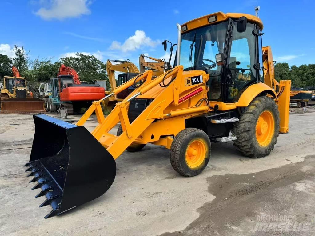 JCB 3 CX Rovokopači